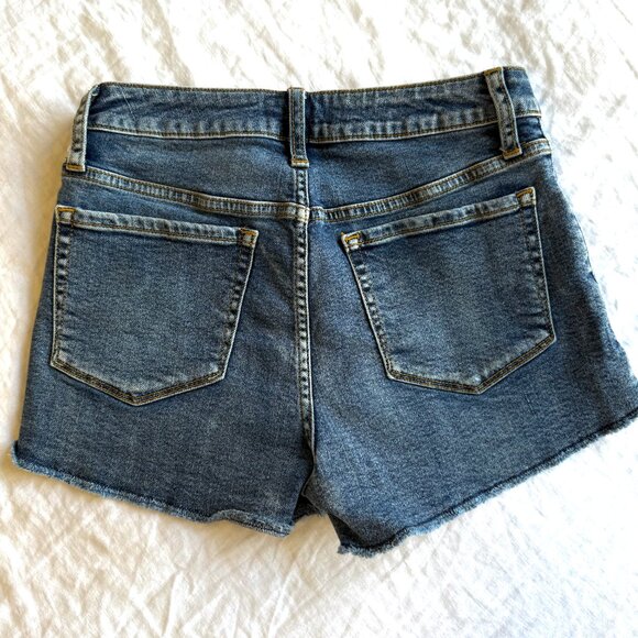 Aritzia Sunday Best Cut Off Jean Shorts - Picture 5 of 6